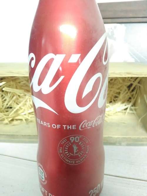 COCA COLA COLLECTIONS ITEMS UP ON AUCTION !!!