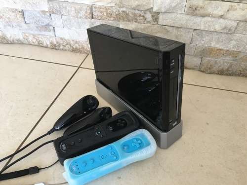 Nintendo WII-Gaming Bundle