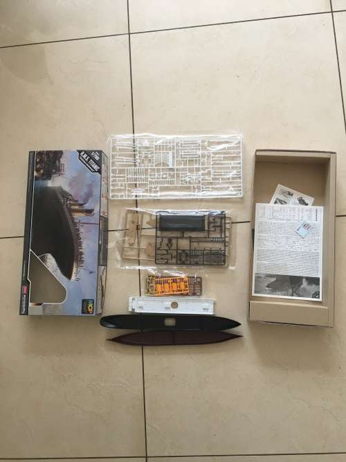 Titanic model kit