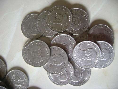 20 X Circulated RSA R1 Nickel Coins(1977-1990) offered as one lot.