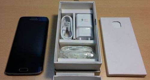 Samsung Galaxy S6 Edge 64GB Black + 2 Covers