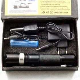 Multifuntion Flashlight(Stock)