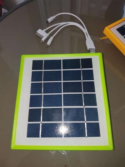 Solar Charger - Solar Panel Cellphone Charger with 12V Light Bulb