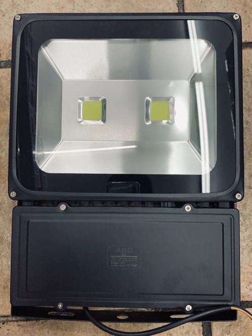 100W LED FLOOD LIGHT(Wholesale)