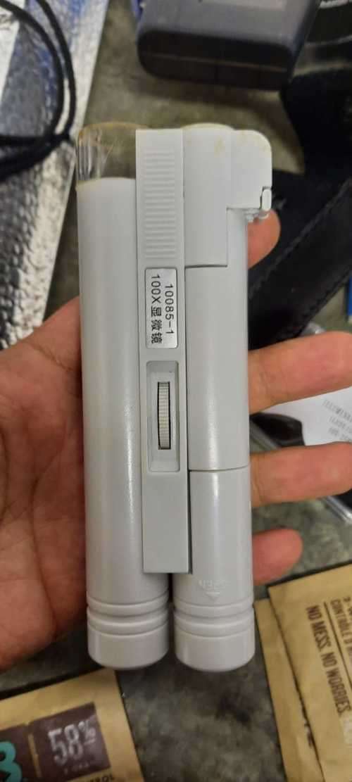 Essentials - Illuminated Microscope (100x)