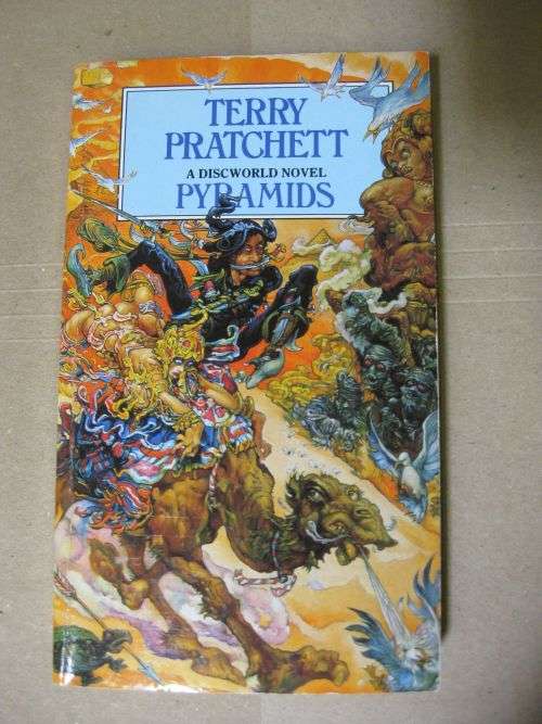 Terry Pratchett - Pyramids