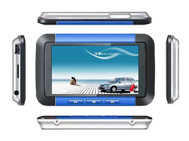 MP5/Mp4/Mp3 player 3.0 inch TFT screen 32GB, TV out...