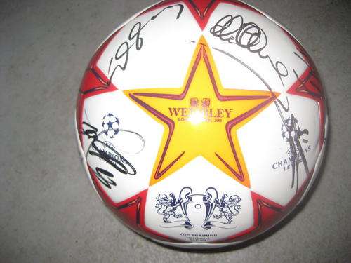 Manchester United Squad signed NEW 2010/2011 football Giggs Rooney