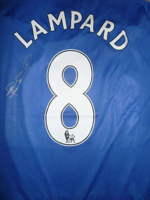 Frank Lampard signed Chelsea NEW 2010-11 home shirt