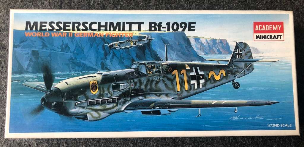 Messerschmitt Bf-109E - Academy plastic kit