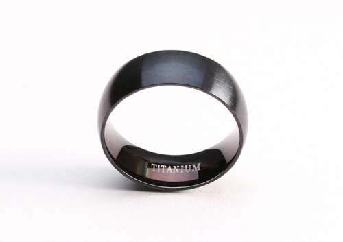 Exquizite Titanium Ring