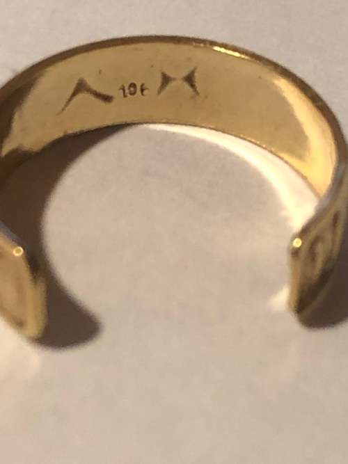 Gold - D-Shape Band Adjustable - Ring Hallmarked* 9ct