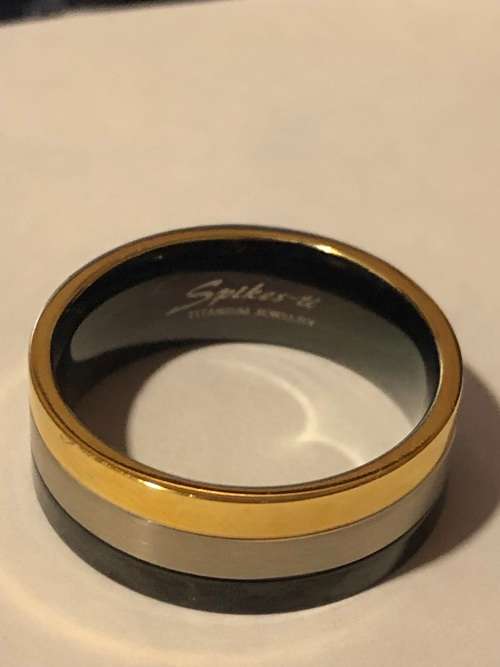 Titanium Ring - Gold_Silver_Black - 3 Tone - 20mm diameter