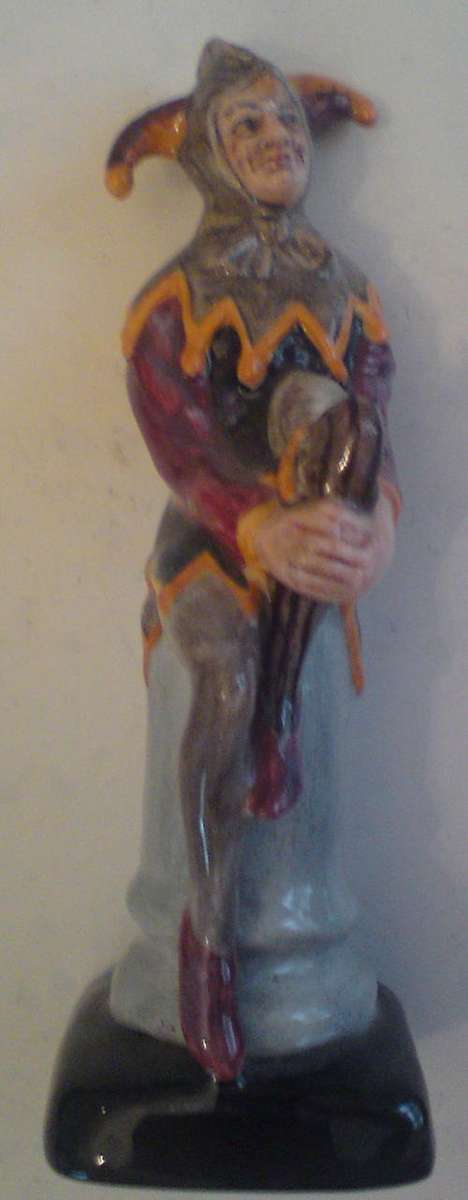 Royal Doulton  Figure THE JESTER HN 3335 bone china figurine FOR THE COLLECTORS CLUB