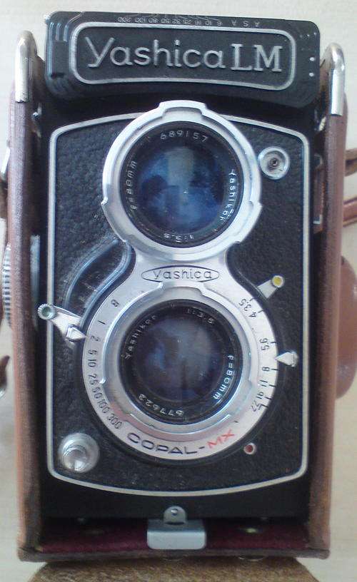 Yashica LM twin reflex camera copal MX collectors item