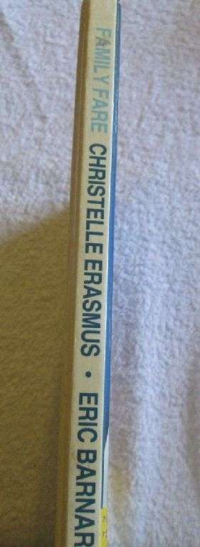 Family Fare - A Monthly Menu and Shopping List Guide - Christelle Erasmus & Eric Barnard