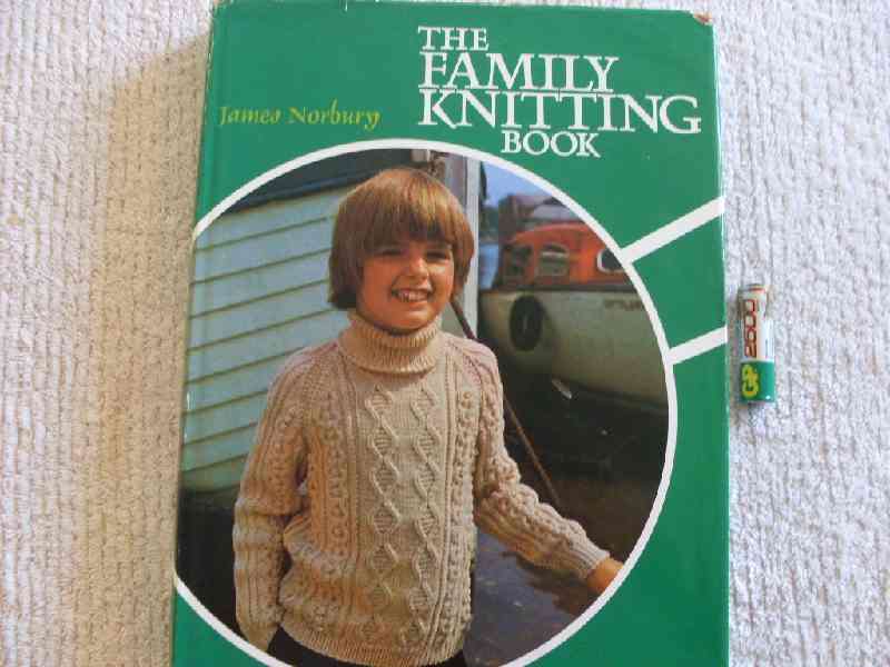 The family knitting book - James Norbury