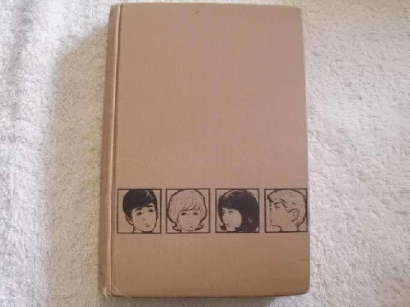 The Bobbsey on The Pony Trail by Laura Lee Hope