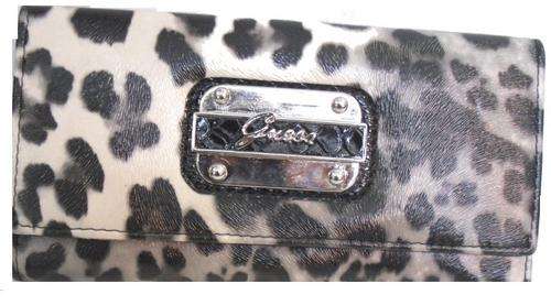 100%FREEEEEEEEEEEEE SHIPPING - GUESS WALLET - 19cm X 10cm