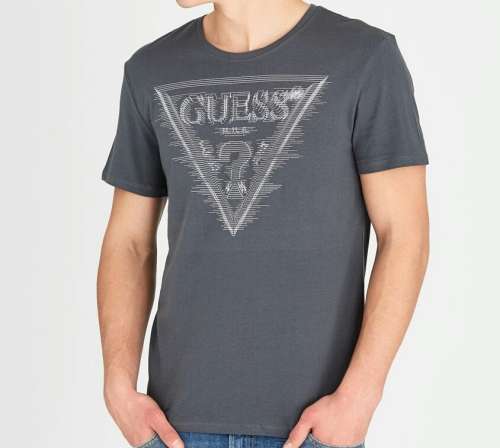 Original GUESS Tshirt. Size SMALL