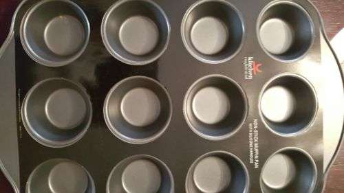 MRP NON STICK SUPER QUALITY 12 CUP MUFFIN PAN