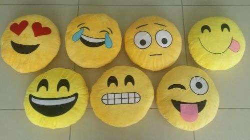 NEW EMOJI SMILEY CUSHION. NOTE: ¿¿AND¿¿ ARE SOLD.