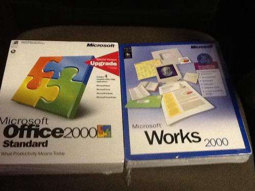 Microsoft Office 2000 Standard and Microsoft Works 2000