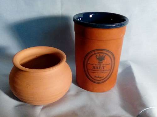 I HAVE TWO STUNNING POTTERY/CLAY POTS BEAUTIFUL PIECES!!!