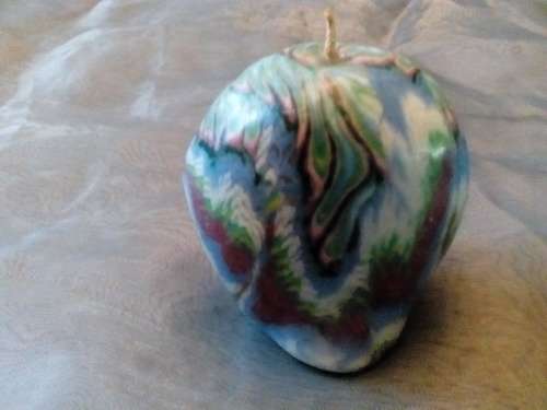 LOOK AT THIS BEAUTIFUL CANDLE - IN THE SHAPE OF A LOVELY OWL - SUCH A STUNNING PIECE!!!!