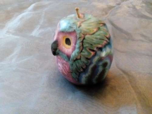 LOOK AT THIS BEAUTIFUL CANDLE - IN THE SHAPE OF A LOVELY OWL - SUCH A STUNNING PIECE!!!!