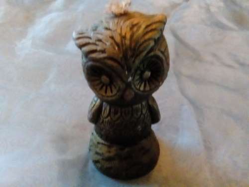 LOOK AT THIS BEAUTIFUL CANDLE - IN THE SHAPE OF A LOVELY OWL - SUCH A STUNNING PIECE!!!!