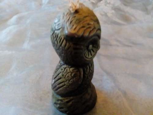 LOOK AT THIS BEAUTIFUL CANDLE - IN THE SHAPE OF A LOVELY OWL - SUCH A STUNNING PIECE!!!!