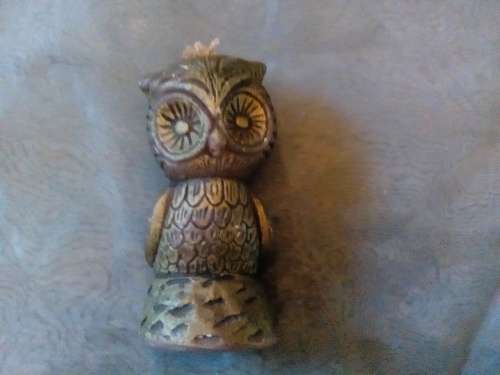 LOOK AT THIS BEAUTIFUL CANDLE - IN THE SHAPE OF A LOVELY OWL - SUCH A STUNNING PIECE!!!!