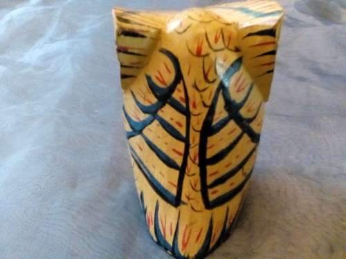 I HAVE SUCH A BEAUTIFUL YELLOW WOODEN OWL - STUNNING PIECE!!!!