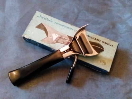 LOOK AT THIS STUNNING OLD NORITAKE DETACHEBLE HANDLE - COLLETERS PIECE!!!!