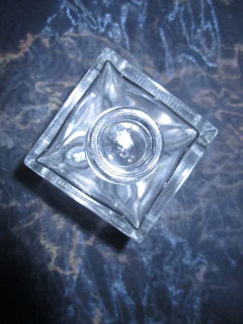 THIS IS SUCH A CUTE SQUARE GLASS POT - BEAUTIFUL PIECE!!!!