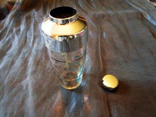 I HAVE A STUNNING GLASS & METAL COCKTAIL SHAKER - WITH COCKTAIL RECIPES!!!!