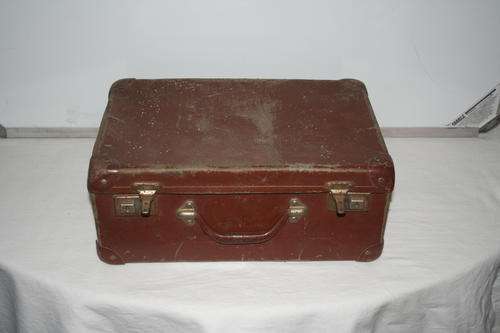 Good Vintage Condition. Photos form part of description. Tidy Interior. Rusty Hardware able to be op