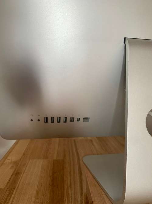 iMac 21.5 inch, Late 2009
