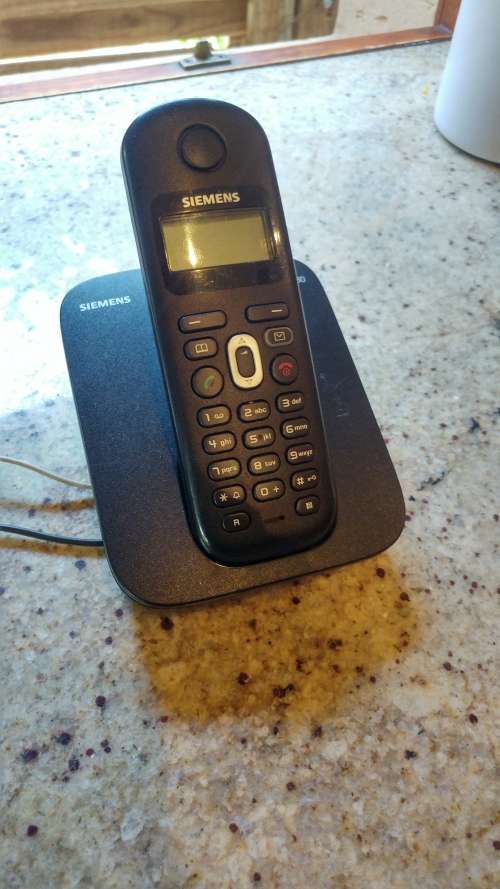 Siemens Cordless Phone and Base Station - AL180