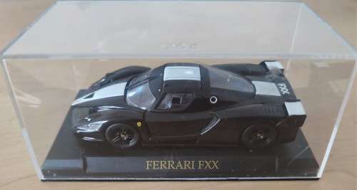 Ferrari FXX 2005 1/43 IXO NEW in Perspex Box