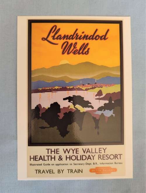 GB -Travel by Train - LANDRINDOD WELLS - Postcard