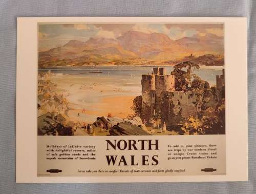 GB -Travel by Train - NORTH WALES - Postcard