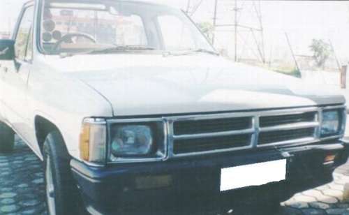 TOYOTA HILUX YN SERIES  84- I.B/L LH ASSY