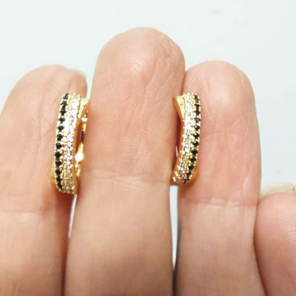 Black & White Cubic Zirconia Cuff Earrings in Yellow Gold Plating