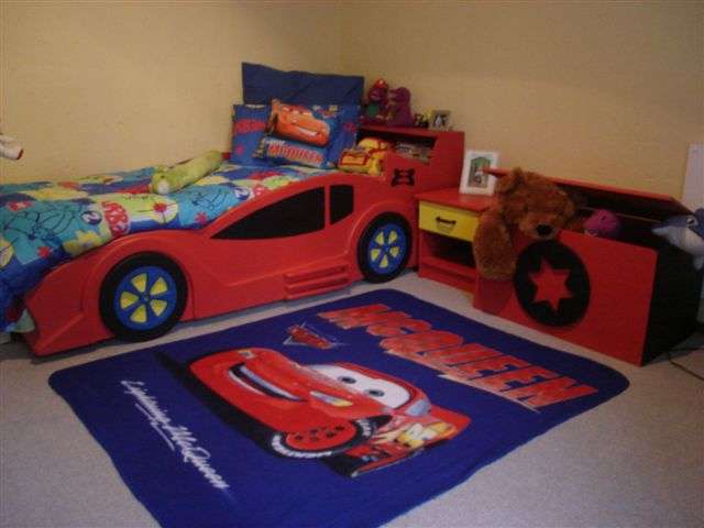 Ferrari bed sets for boys and girls..