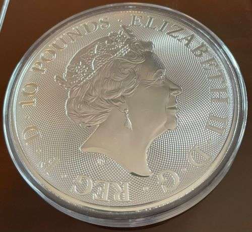 10 oz GB Valiant 2018 Silver Coin in Capsule