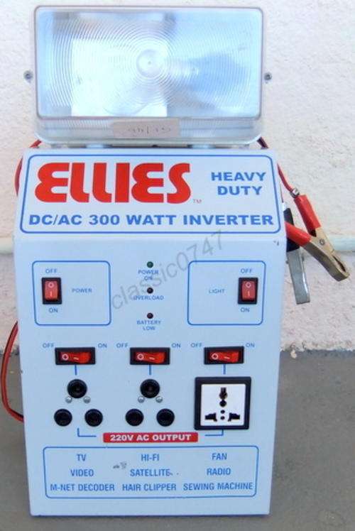 Electric VOLTAGE CONVERTER (DC-AC 300W Power Inverter)