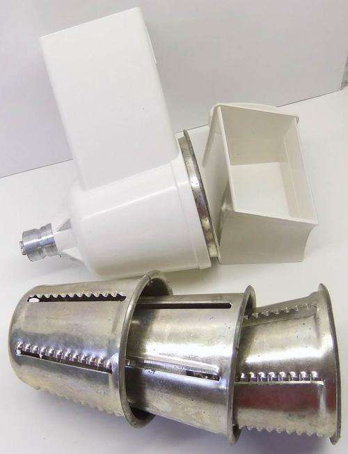KENWOOD-CHEF  ATTACHMENT  (Slow Speed Slicer for A701)