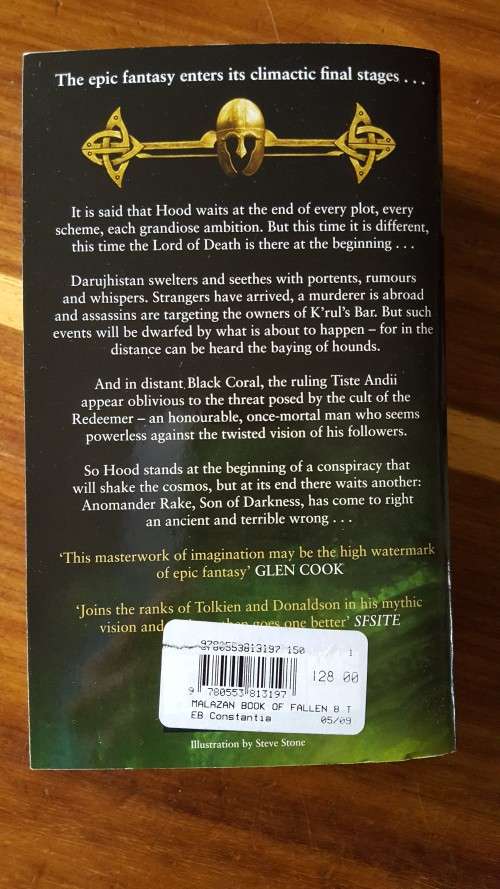 Toll the Hounds (Malazan Book of the Fallen #8) by Steven Erikson